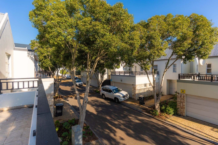 3 Bedroom Property for Sale in Royal Ascot Western Cape